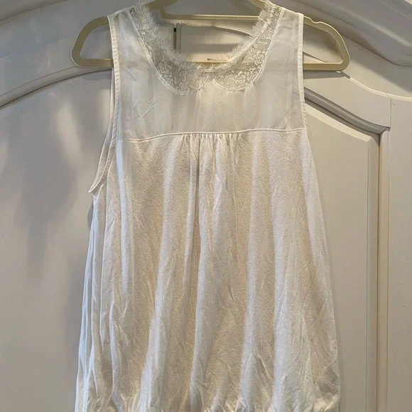 American Eagle Blouse, size XL. - Picture 3 of 4